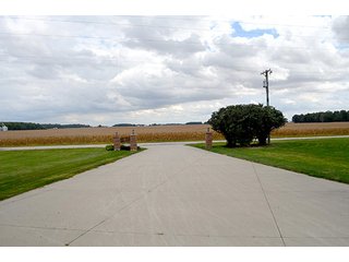 Property photo 10 - REAL ESTATE & PERSONAL PROPERTY AUCTION IN ALLEN COUNTY